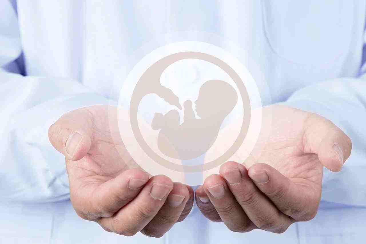 贵阳53岁合法助孕-捐卵在中国是否合法？黔南州中医院捐卵和体外受精的情况如何？